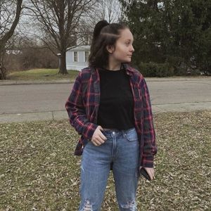 Meet your Posher, Alysia